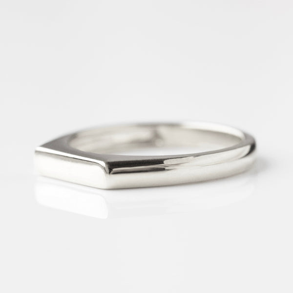 Engravable Vintage Signet Ring