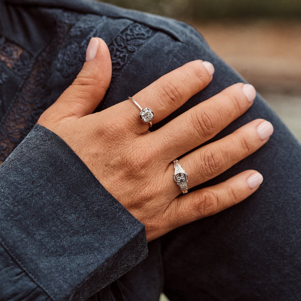 Louise Thompson Chapters Vintage Signet Ring