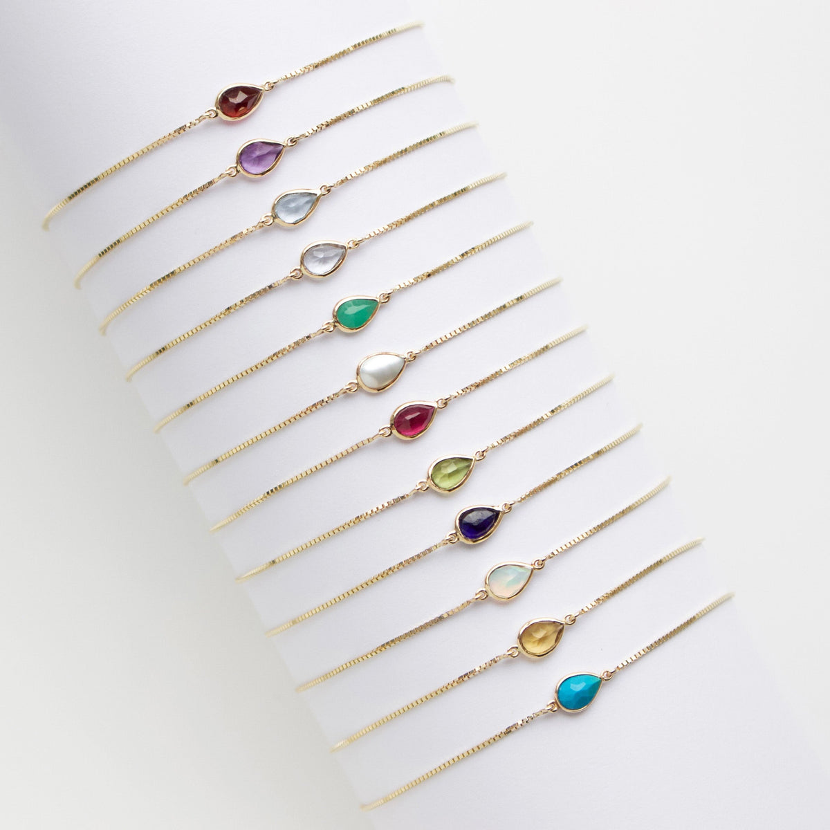 Birthstone Solitaire Bracelet Main image
