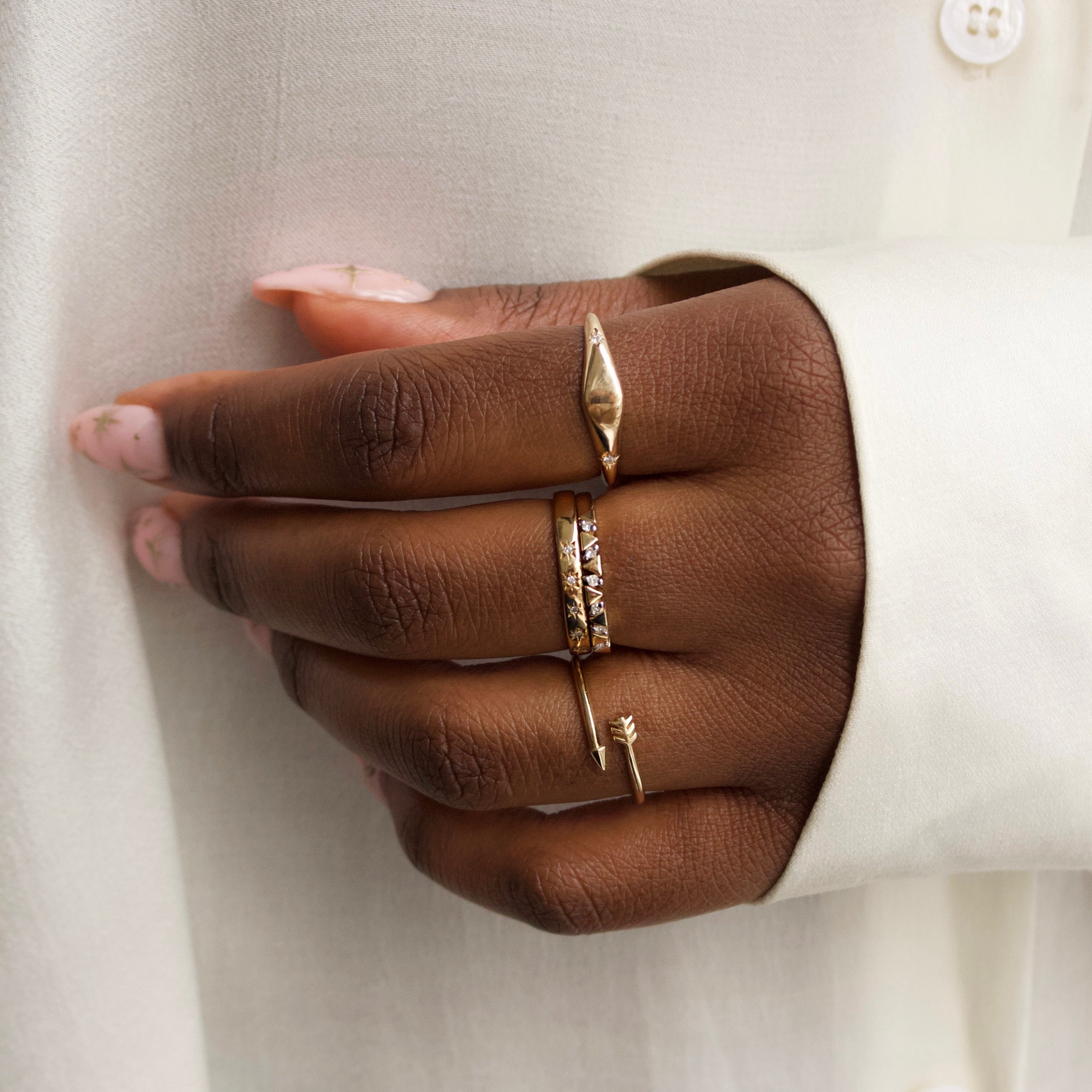Star Set Diamond Signet Ring Secondary image