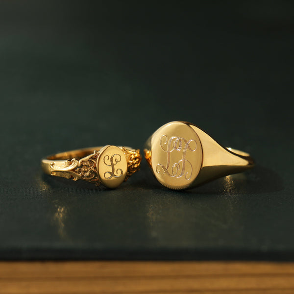 Louise Thompson Chapters Vintage Signet Ring
